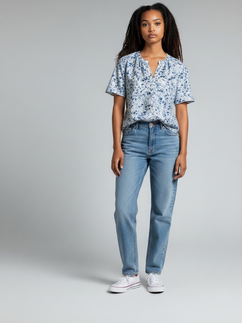 Wonderly Blue Floral Split-Neck Top Size XL